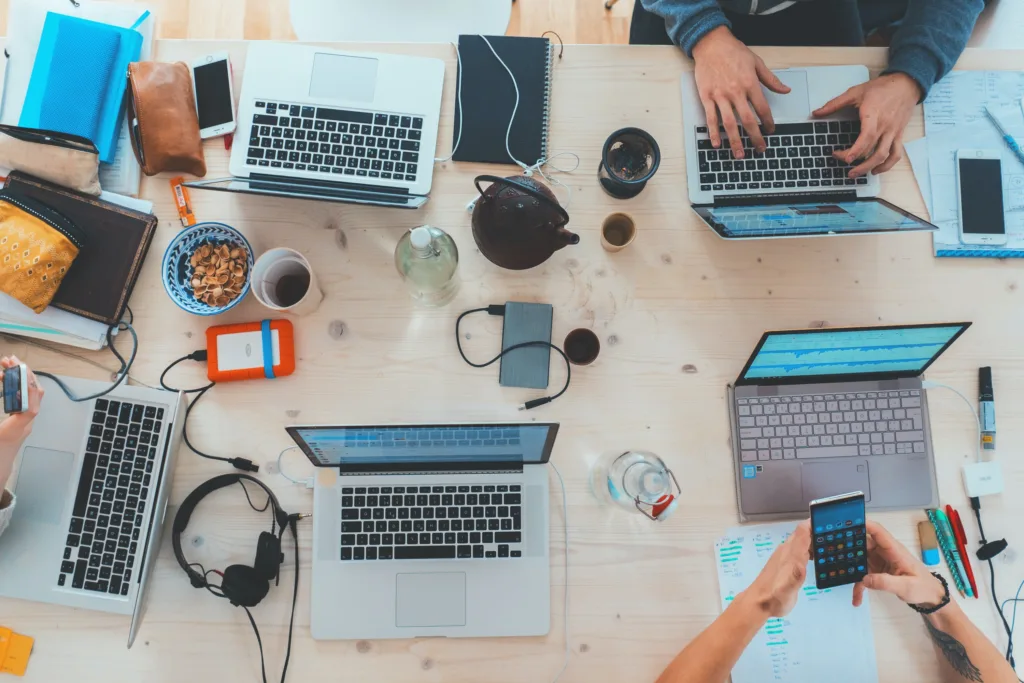 digital marketing intelligence features