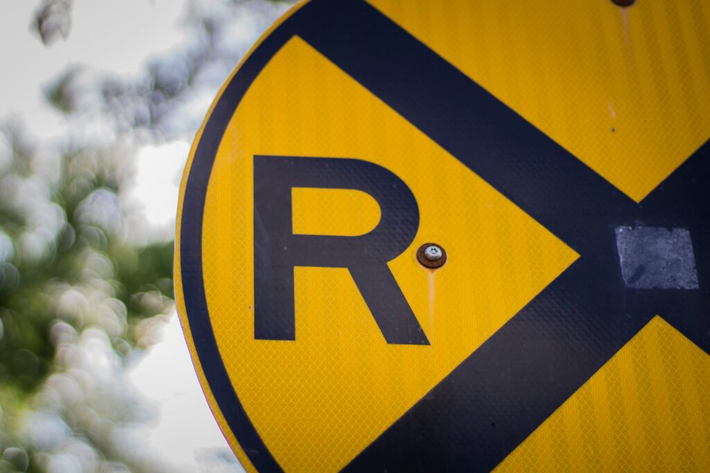 R to R